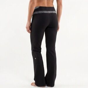 LULULEMON Groove Pant Black Straight Leg Y2K Retro OG Reversible Legging Flare 8